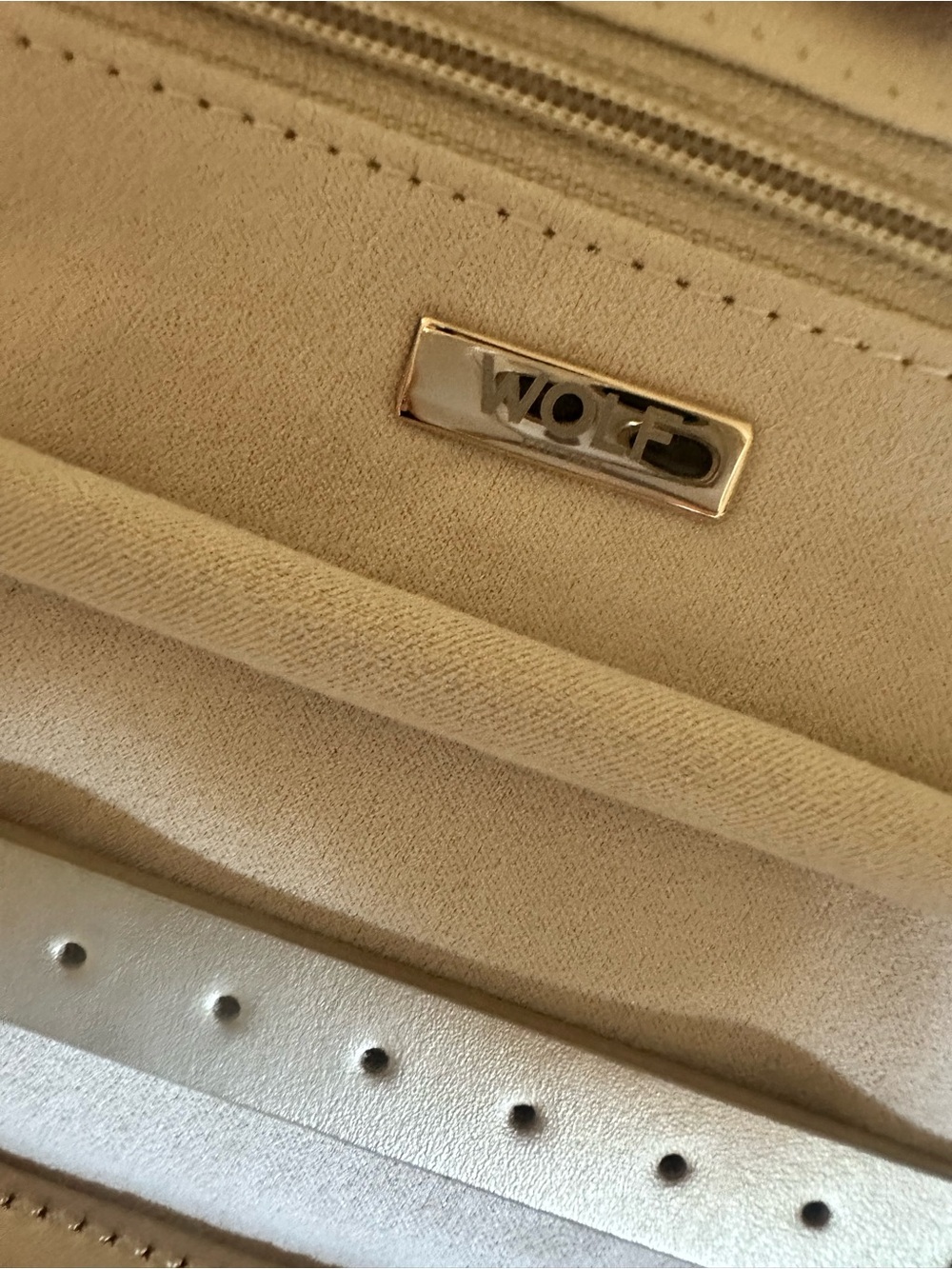 WOLF Zip-Around Travel Jewelry Case in Gold with Tassel - Picture 9 of 10